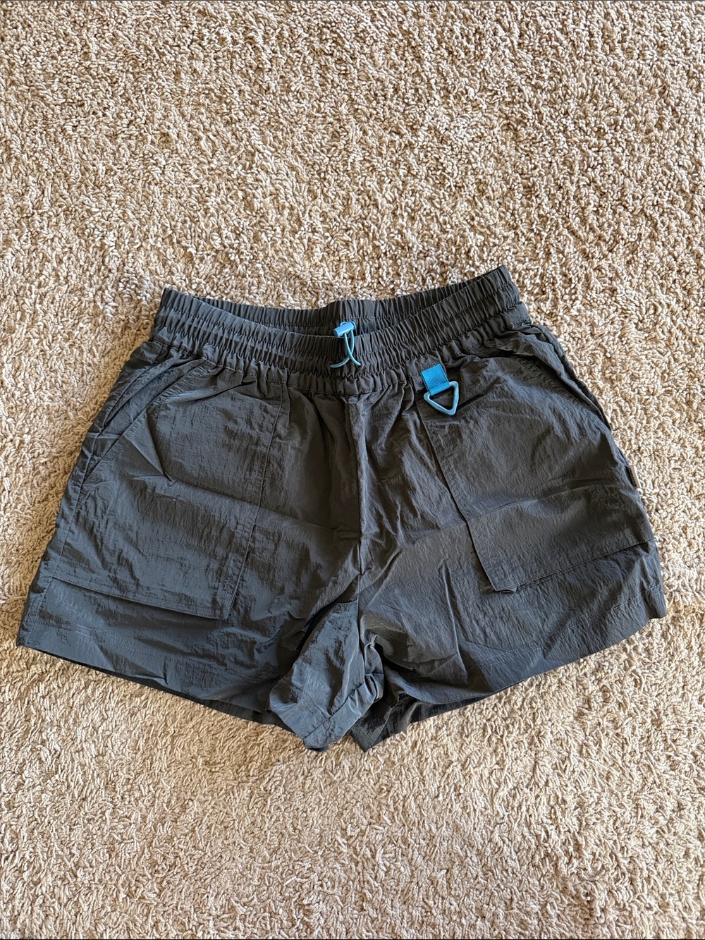 Fabletics Women’s Dark Gray Casual Elastic Waist Shorts Small